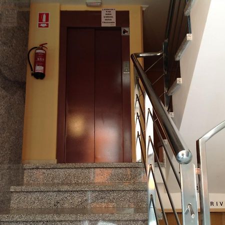 Hostal San Froilan La Virgen del Camino Exterior photo